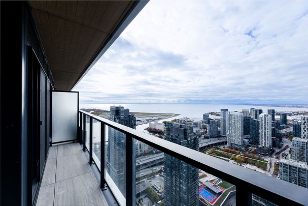 For Lease - 3 Concord Cityplace Way Unit# 5702, Toronto, Ontario - Photo 1