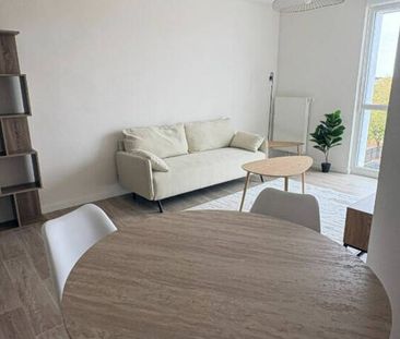 F2 - METZ TECHNOPOLE - RESIDENCE DE SERVICES - PROCHE GRANDES ECOLES - Photo 4