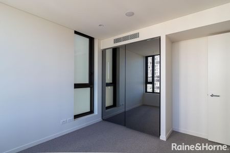 Beautiful 2 Bedroom in the The Lennox Parramatta - Photo 2