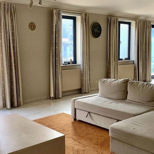 Appartement te huur in Oostkamp voor € 840 met 2 slaapkamers - Photo 1