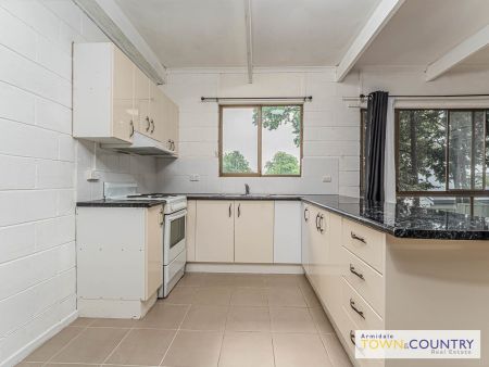 FABULOUSLY FRESH - Photo 4