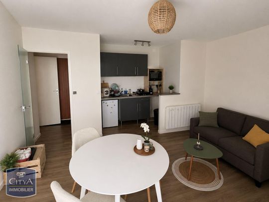 Location Appartement 1 pièce 36m² CHOLET 49300 - Photo 1