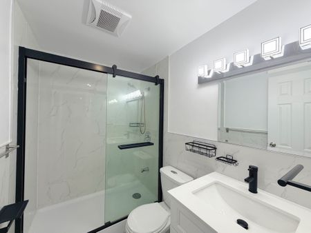 For Lease - 62 Truro Crescent, Toronto, Ontario - Photo 3