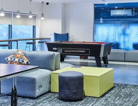 Studio Gold - Photo 5