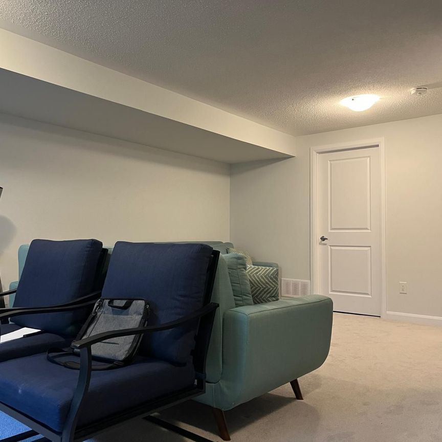 For Lease - 919 Athenry Court, Barrhaven, Ontario - Photo 1