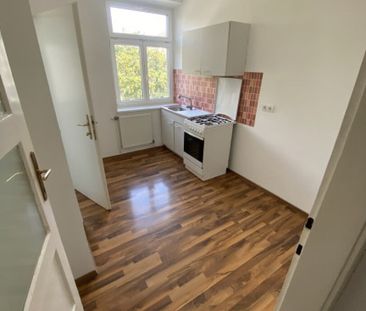 Helle freundliche 1,5 Zimmer Wohnung mit Blick ins Grüne - Photo 2