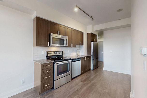 For Lease - 7900 Bathurst Street Unit# 528, Vaughan, Ontario - Photo 1