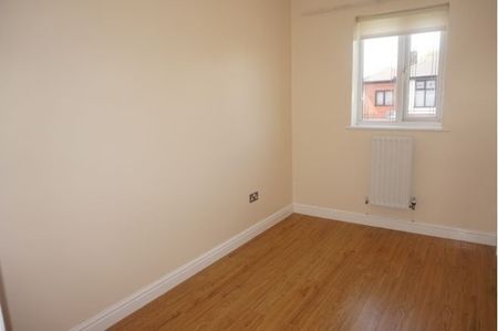 2 Bed Flat, Dovedale Road, L18 - Photo 2