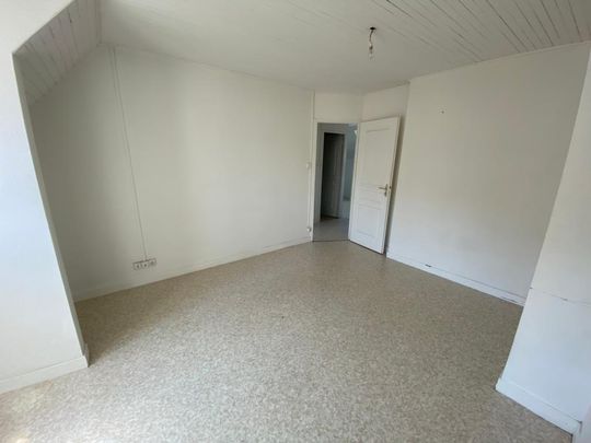 Location Appartement 2 pièces 44m² LE CREUSOT 71200 - Photo 1