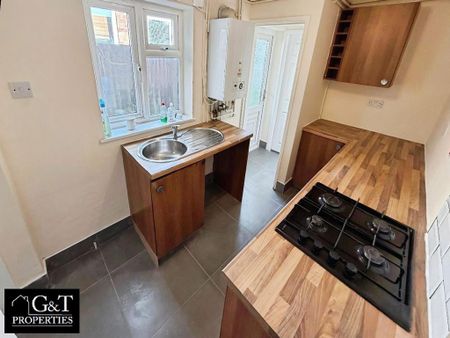2 bedroom terraced house to rent - Photo 4