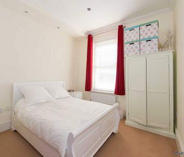 2 bedroom property to rent in Epsom - Photo 4