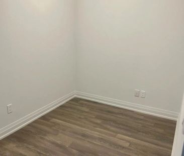 20 Meadowglen Place #723 - Photo 6