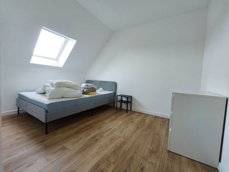 Location Maison 5 pièces 88m² - Photo 3