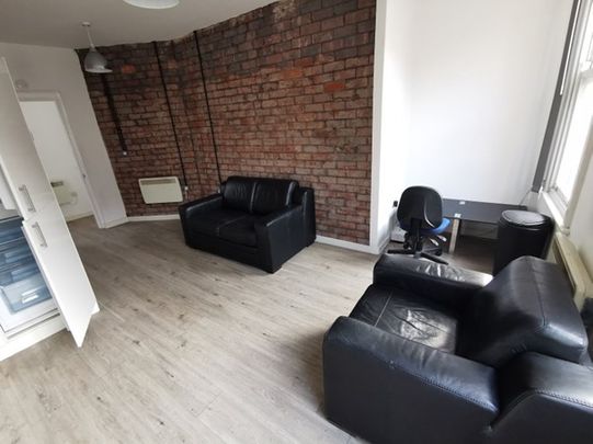 2 Wheatsheaf Apartments, City Centre - Photo 1