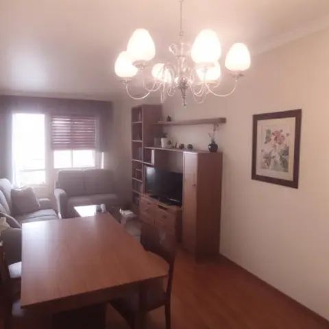 Piso en alquiler en Calle del Pintor Zubiri - Foto 1