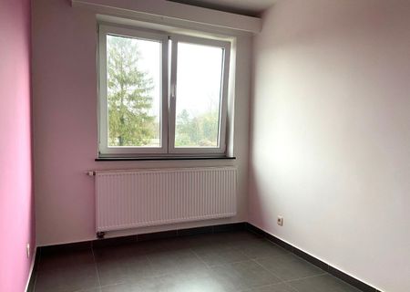 Appartement met 3 slpks. en private tuin in Koersel - Photo 2