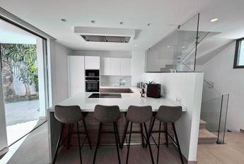 Luxury Villa for rent in Estepona, Spain
