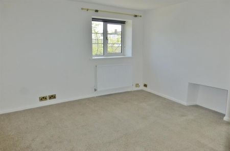 2 bedroom cottage to rent - Photo 2