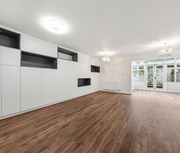 5 bedroom terraced house to rent - Photo 4