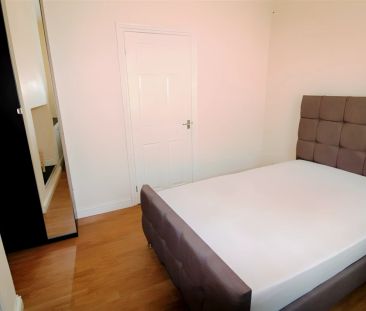 3 Bed 1 Bath - Photo 6