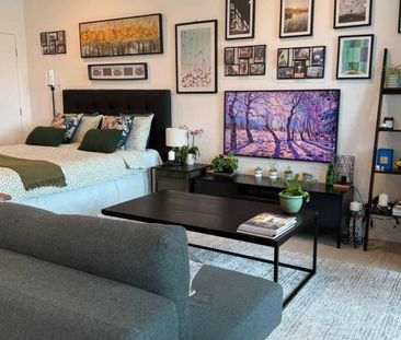 Studio apartment semi furnished central city - Photo 1