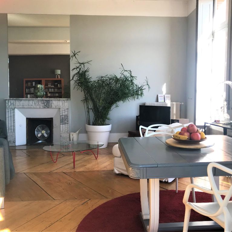 Location Appartement 3 pièces 85m² - Photo 1