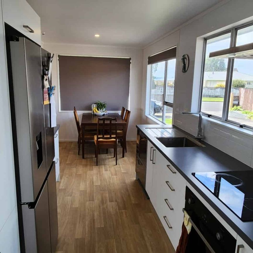 THREE BEDROOM BELL BLOCK HOME - Photo 1
