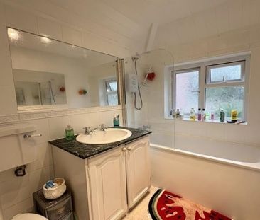 Old Road, Headington - Photo 6