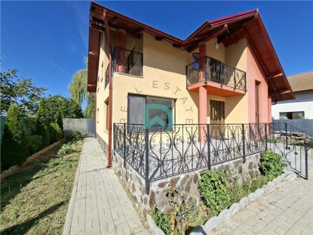Casa de inchiriat, 200 mp - Cristian - Fotografie 2