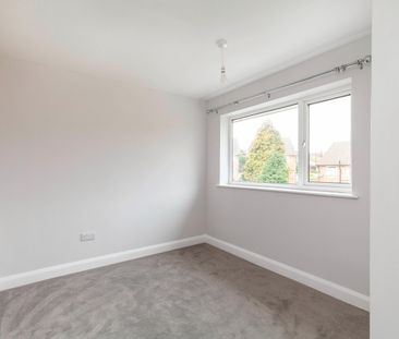 3 Bed Semi-Detached House, Clifton Crescent, S9 - Photo 3