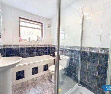 4 bedroom terraced house to rent - Photo 3