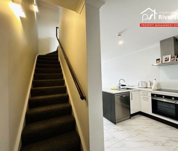 Charming 2-Bedroom Apartment - Centrally located. - Photo 5