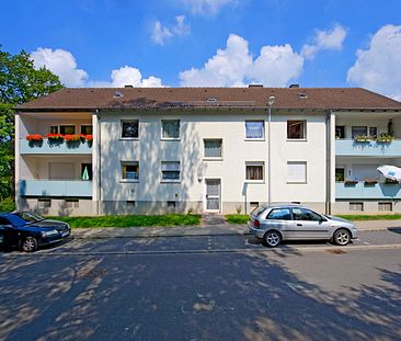 Platz für die ganze Familie! Geräumige 4-Zimmer-Wohnung mit Balkon - Foto 3