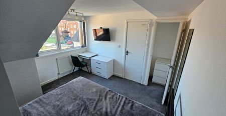 Harold Mount, Hyde Park, LS6 1PW - Photo 5