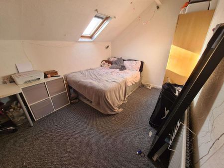 6 bedroom house to rent - Photo 3