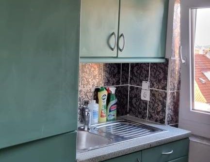 Gemütliche 1-Zimmer-Dachgeschosswohnung in Fellbach - Photo 1