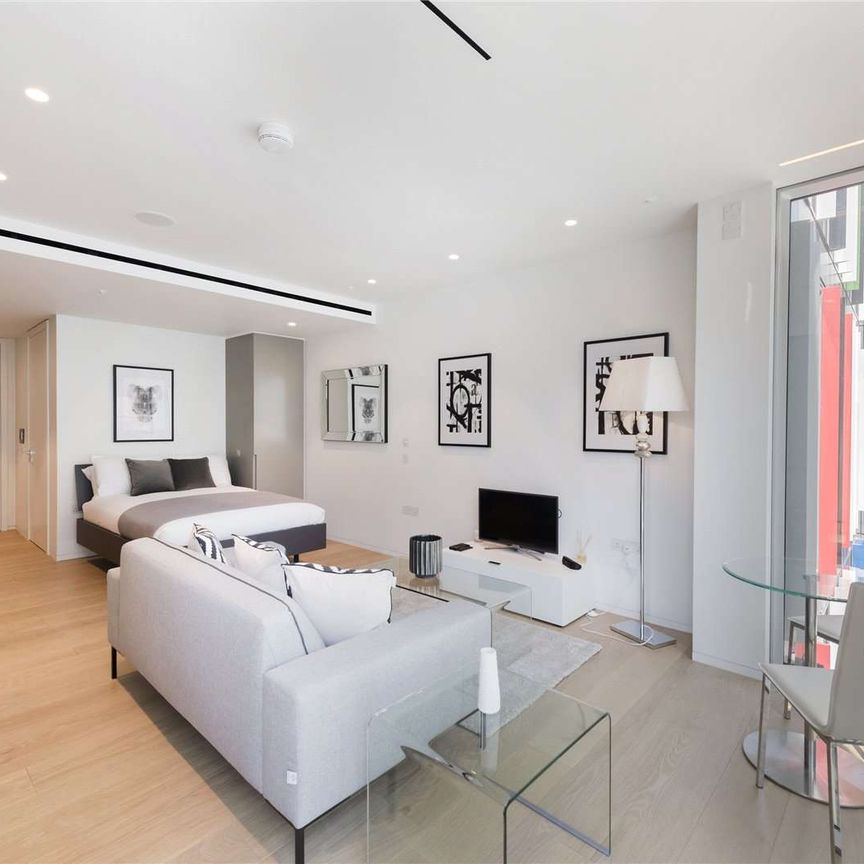 Beautiful studio apartment in Westminster's most desirable modern development, boasting exceptional facilities including a gym, cinema, pavilion lounge, roof terrace and meeting room. - Photo 1