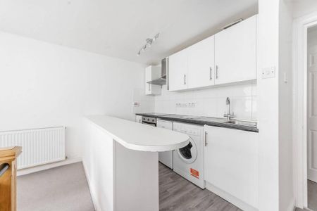 Studio to rent - Photo 4