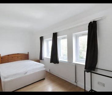 4 Bed Terraced House, Cheryls Close, SW6 - Photo 1