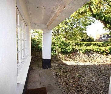 The Close, Stadhampton, OX44 - Photo 1