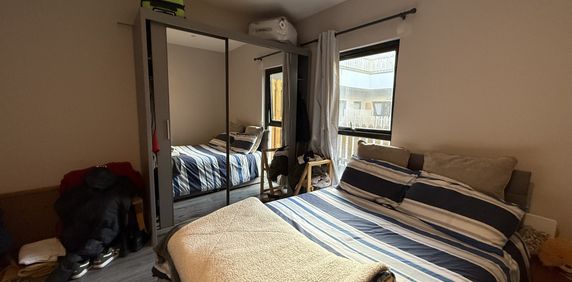 Quilters Way, Aylesbury, Stoke Mandeville - Photo 2