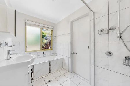 “Spacious Family Home with Multiple Living Areas & Outdoor Entertaining” - Photo 4