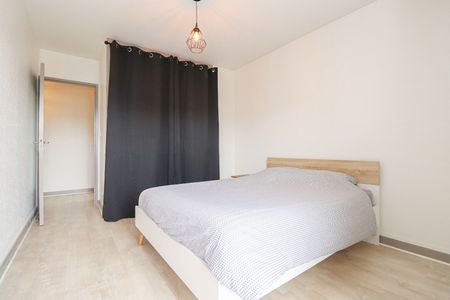 Location Appartement 2 pièces 43m² - Photo 2