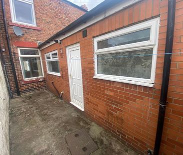 2 bedroom terraced house to rent - Photo 6