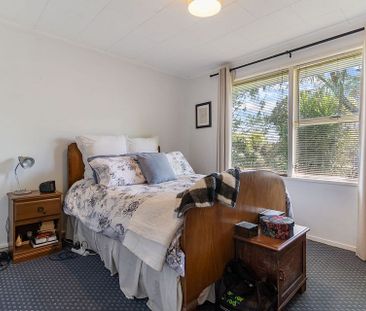 Charming 4BR Family Home with Granny Flat - Photo 4
