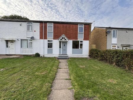 3 bedroom end of terrace house to rent - Photo 2