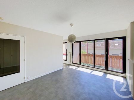 Location Appartement 1 pièce 28m² CHAMALIERES 63400 - Photo 2