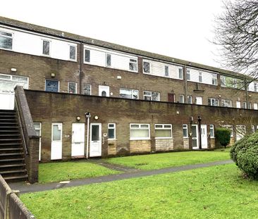 3 bedroom flat to rent - Photo 4