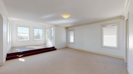 11713 13A Avenue Southwest - Photo 3