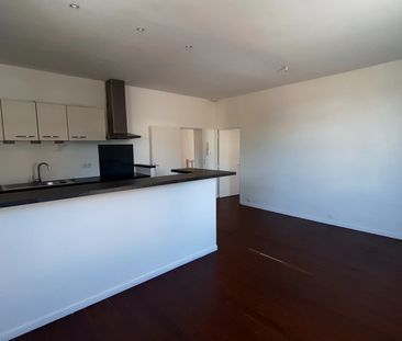 Location Appartement 2 pièces 65m² - Photo 4